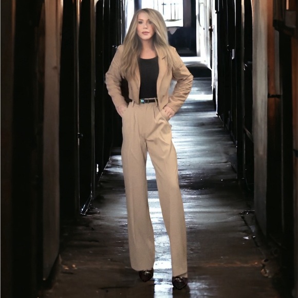 Favorite Daughter Pants - NWT-Favorite Daughter - The Favorite Pant Pleat Pants